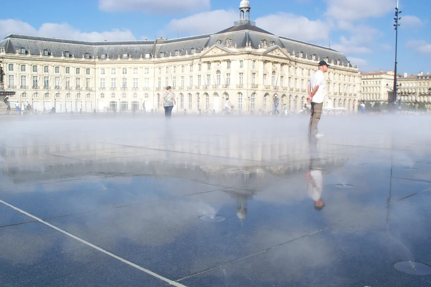 Vue lumineuse de Bordeaux