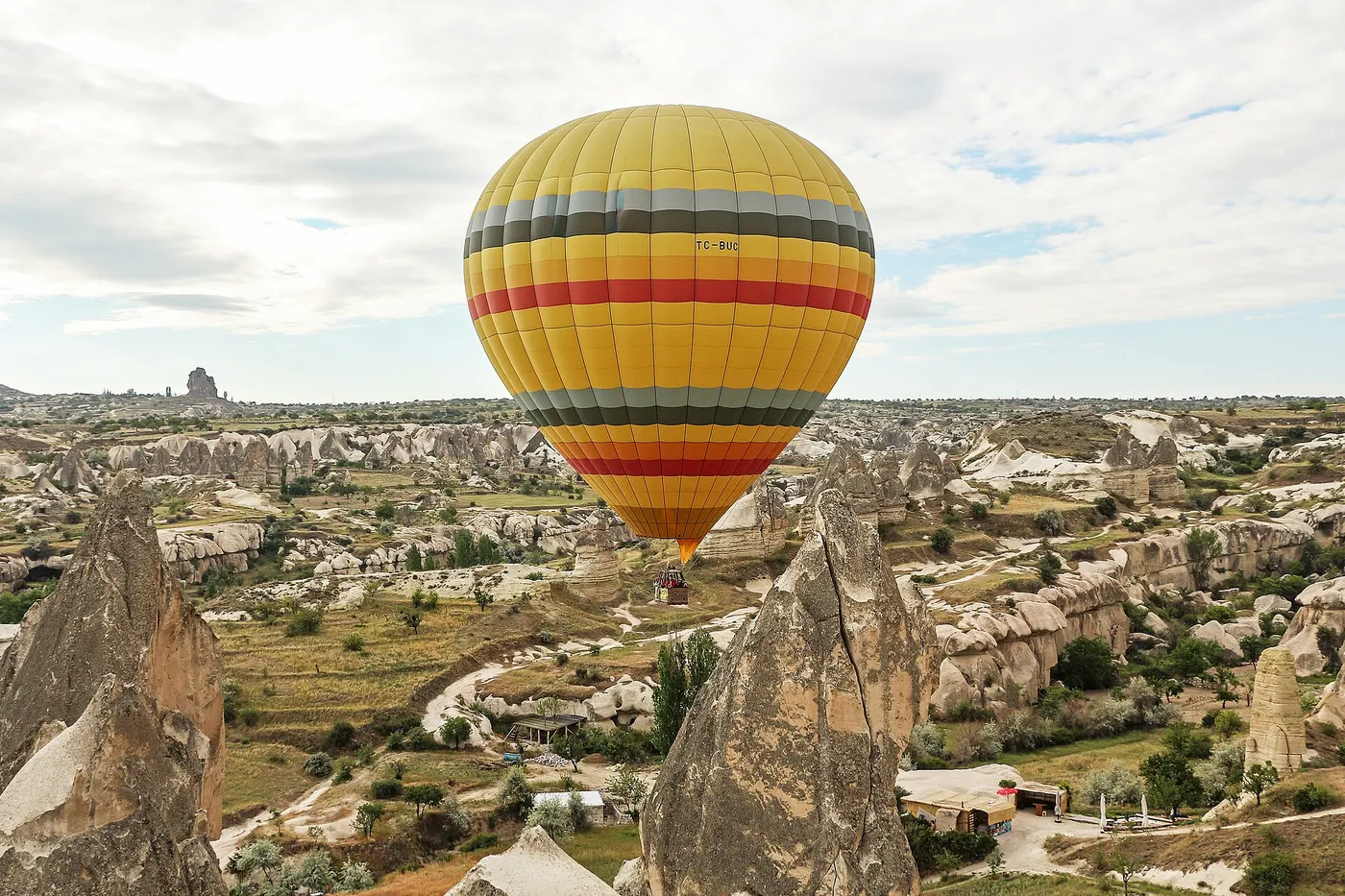 Vue lumineuse de Cappadoce