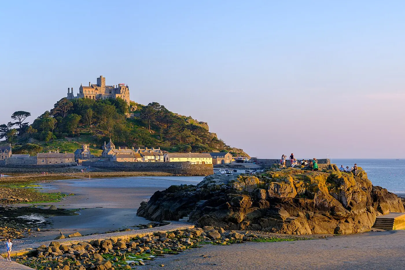 Vue lumineuse de Cornouailles et St Ives