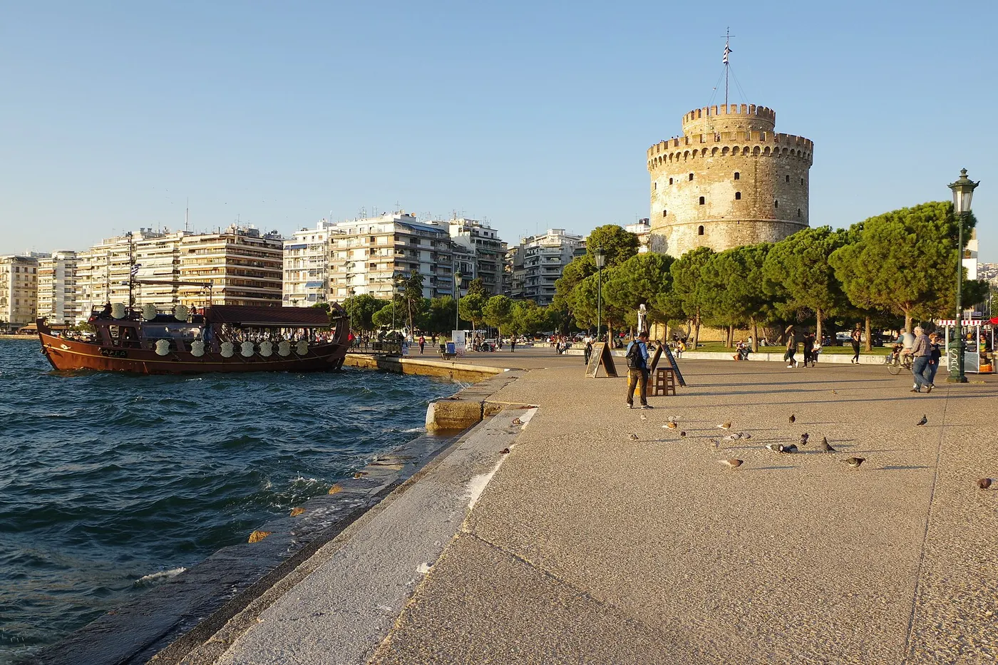 Vue lumineuse de Thessalonique